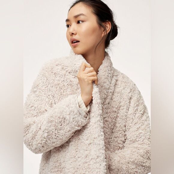 Aritzia Wilfred Free Grete Sherpa Coat - Picture 2 of 11